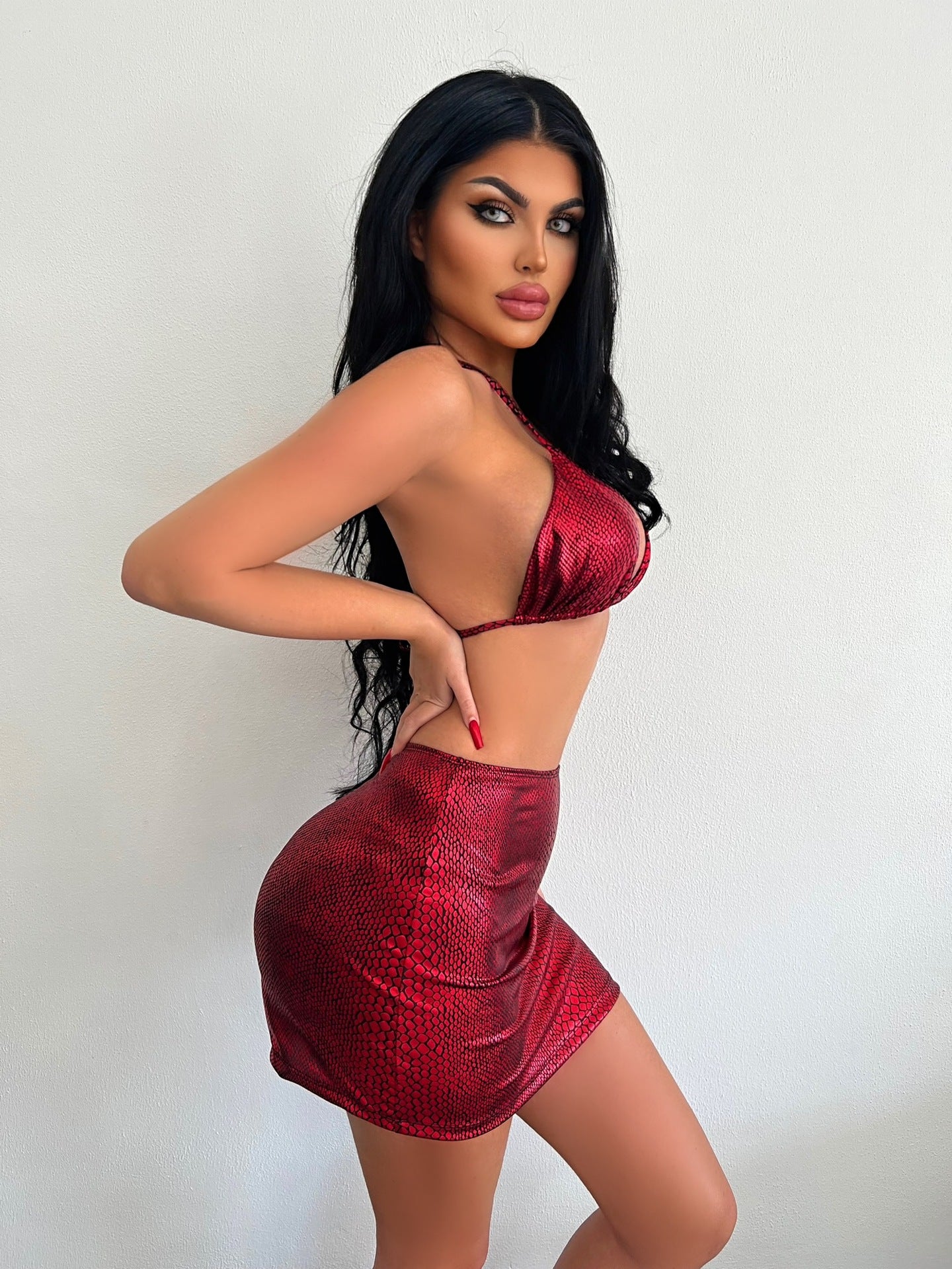 Vroue se 3-delige baaipakke Halter Slang Patroon Bikini Stel Met Bedekking Rok Somer Swempak