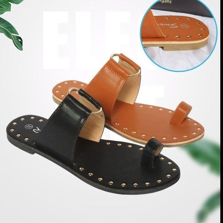 Summer New Woman Slippers Flat Sandals Toe Fashion Rivet Outdoor Shoes Plus Size 43