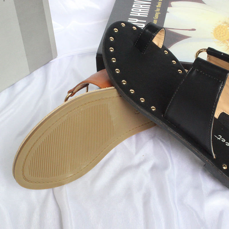 Summer New Woman Slippers Flat Sandals Toe Fashion Rivet Outdoor Shoes Plus Size 43