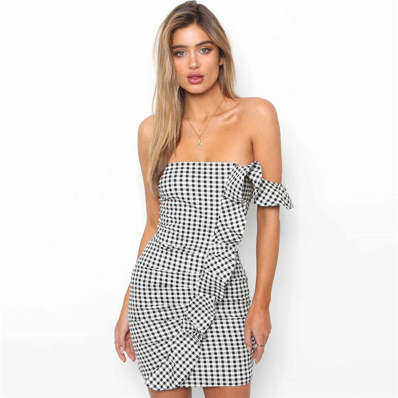 Off-the-shoulder hip dress