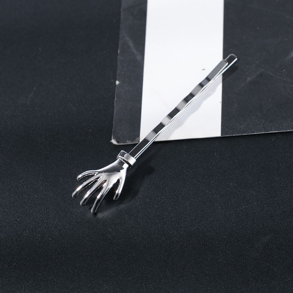 New Arrival Metal Skull Hand Hair Clips For Women Fashion